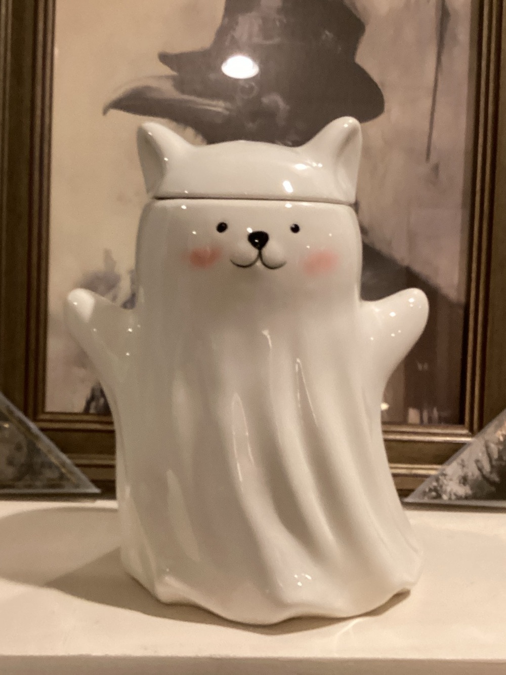 10 Strawberry Street Car Ghost Cookie Jar